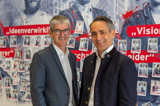 Mag. Ernst Thurnher und DI Hubert Rhomberg
reflektierten über das vergangene, sehr erfolgreiche Geschäftsjahr
2018/2019.