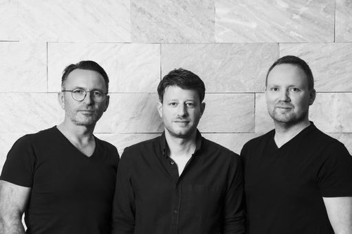Die Geschäftsführer Mag. Dieter Zand, Rene Melik
und Mag. Franz Pancheri (v.l.n.r.) freuen sich, gemeinsam neue Wege
zu gehen.