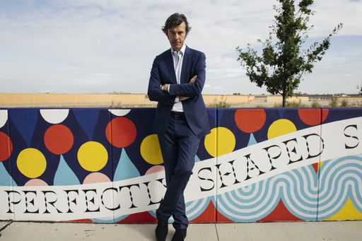 https://www.apa-fotoservice.at/galerie/20827 Künstler Stefan
Sagmeister präsentiert BEAUTIFICATION in aspern Die Seestadt Wiens