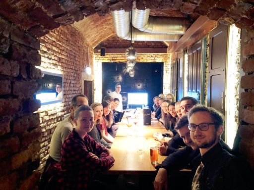 10 Jahre Online-Marketing Stammtisch - Praxisnah,
kostenlos und gesellig.