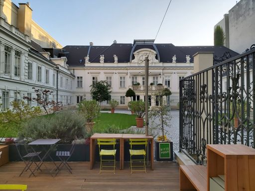 Vorschau Bild von Carl Ludwig Cafe, Palaishof