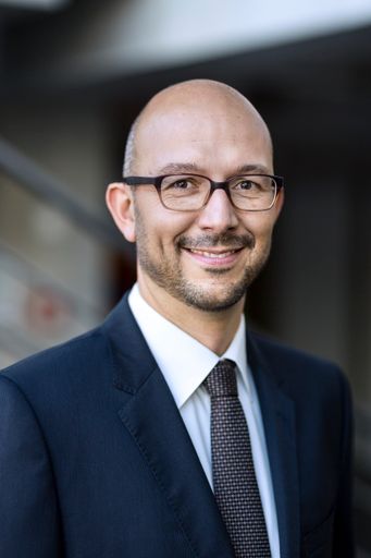 Marcel Enz wird per 1. Januar 2020 zum neuen General Counsel der
Franke Group ernannt. Weiterer Text über ots und
www.presseportal.ch/de/nr/100053819 / Die Verwendung dieses Bildes
ist für redaktionelle Zwecke honorarfrei. Veröffentlichung bitte
unter Quellenangabe: "obs/Franke Group"