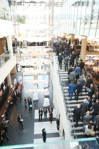 Führende Wirtschaftstagung in Westösterreich mit
hochkarätigen Vortragenden als Treffpunkt für Unternehmer und
Entscheidungsgträger.