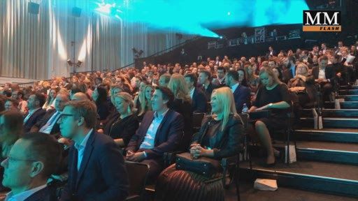 Im Rahmen einer glanzvollen Gala wurden zum 35.
Mal die EFFIE-Awards vergeben.