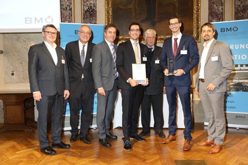 Feierliche Verleihung des ASEA 2019 im Haus der
Industrie. Von links nach rechts: Univ. Prof. Dr. Helmut Zsifkovits
(Montanuniversität Leoben), Dr. Christian Haring (AVL List GmbH),
Mag. (FH) Ewald Kager (BDO), Mag. Christoph Kochauf (Wien Energie
GmbH), Dkfm. Heinz Pechek (BMÖ), Paul Strunz (Wien Energie GmbH),
Dr. Michael Huemer (BDO)