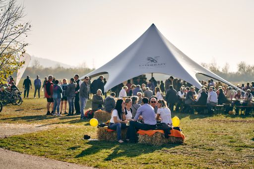 Vorschau Bild von Über 2.000 Besucher kamen am 27. Oktober zum
Hoffest nach Donnerskirchen.