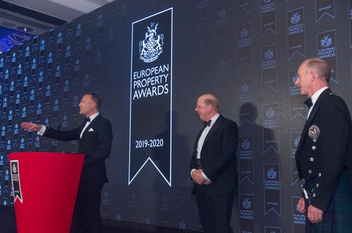 Vorschau Bild von Verleihung der European Property Awards 2019