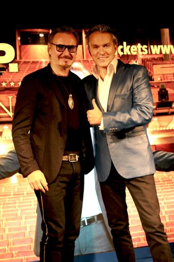 Vorschau Bild von Schlagerstar NIK P. und Alfons Haider als Moderator
bei der Präsentation im Haus der Musik in Wien: NIK P. Symphonic am
30.10.2020 im Großen Festspielhaus Salzburg