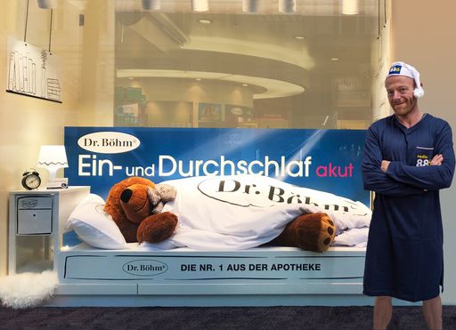 Vorschau Bild von Schaufenster Apotheke „Zur Kaiserkrone“ Mariahilferstraße, Wien
Dr. Böhm® Ein- und Durchschlaf akut Mario Batka – radio 88.6