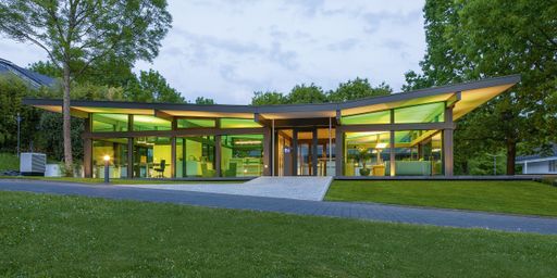  HUF Haus Fertighaus Art Bungalow. Weiterer Text über ots und
www.presseportal.de/nr/77085 / Die Verwendung dieses Bildes ist für
redaktionelle Zwecke honorarfrei. Veröffentlichung bitte unter
Quellenangabe: "obs/HUF HAUS GmbH & Co. KG"