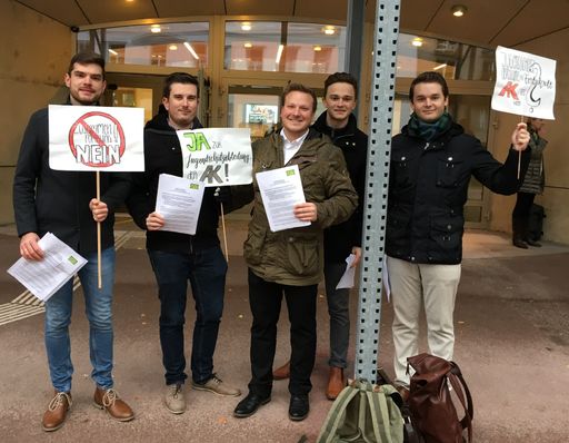 "Dringlixche Resolution"