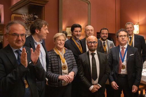 Vorschau Bild von Die 5 "Trüffle Style Restaurant" in Wien - Die
feierlichen Auszeichnung mit den Repräsentanten der Restaurants:
Steirereck, Tian, Cantinetta Antinori, Pastamara, Fabios.