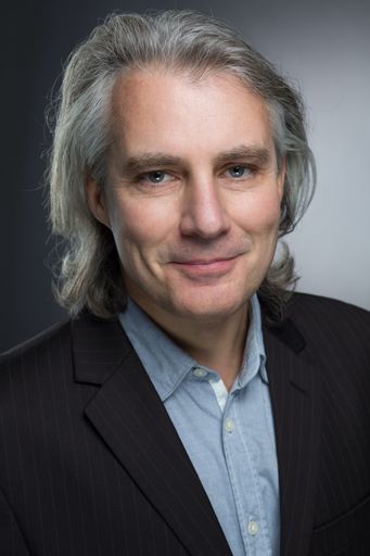 Vorschau Bild von OA Dr. Bernhard Haas, MBA, Generalsekretär der Österreichischen
AIDS Gesellschaft