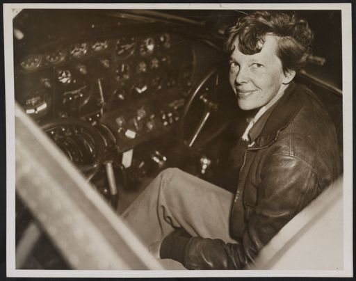 Amelia Earhart in ihrem Cockpit: Was ist mit der berühmten
Flupionierin tatsächlich geschehen? (© Library of Congress).
Weiterer Text über ots und www.presseportal.de/nr/107804 / Die
Verwendung dieses Bildes ist für redaktionelle Zwecke honorarfrei.
Veröffentlichung bitte unter Quellenangabe: "obs/National
Geographic"