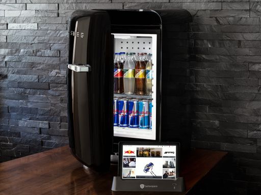  #upgrade (Minibar von SMEG, Digitale Gästemappe von
Betterspace, Organics by Red Bull)