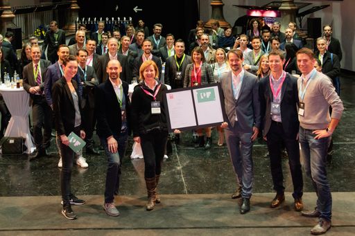 Die Gründer der Initiative PF19 gemeinsam mit der Payment Peer
Group beim Payment Festival 2019 am 26.11.2019 im Semperdepot Wien.