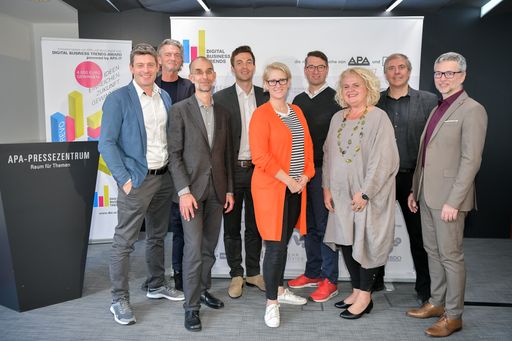  Die fachkundige Jury des DBT-Awards 2019 und die
Masterminds der DBT.