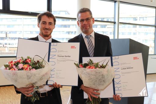 Die beiden Preisträger: links Thomas Senfer, rechts
Lukas Möltner.