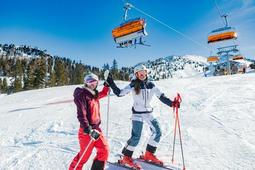  Hauser Kaibling Saisonstart: Freitag, 6. Dezember 2019 - alle
Pisten am Berg sowie Skischaukel Hauser Kaibling – Planai geöffnet