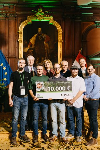 Vorschau Bild von Siegerteam des Evergreen Innovation Camps 2019