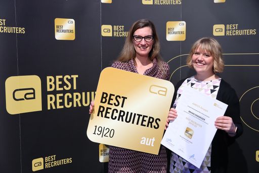 Vorschau Bild von Zum zehnten Mal hat BEST RECRUITERS die Recruiting-Qualität
österreichischer Arbeitgeber untersucht. Im Lorely-Saal wurden die
Sieger gestern ausgezeichnet.