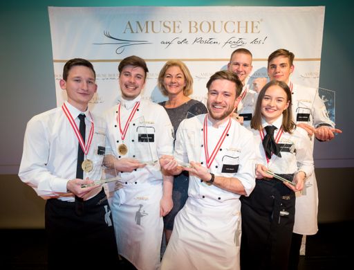  Die strahlenden Sieger mit Piroska Payer, Amuse
Bouche