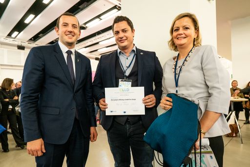 EU-Kommissar Sinkeviéius übergibt den CLLD Award an
Max Homolka, TSE GmbH