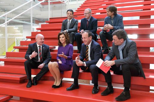Bundeskanzlerin besucht Bildungscampus Seestadt