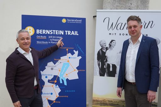  Burgenland Tourismus-Geschäftsführer Hannes Anton
und Tourismuslandesrat MMag. Alexander Petschnig