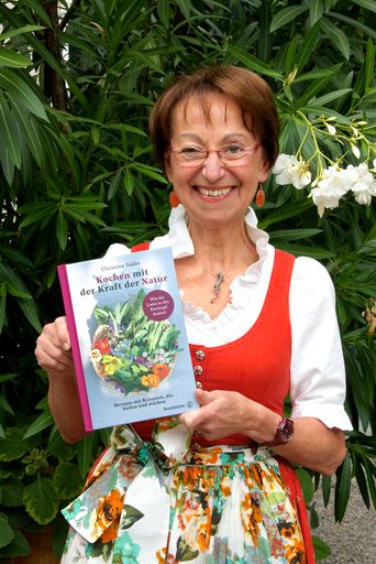 Christine Saahs bei der Präsentation von "Kochen
mit der Kraft der Natur" im Sommer 2019