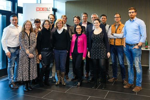  Erstes Arbeitsmeeting zu „Investitionsfreibetrag
für Kommunikation“