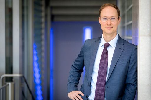 DONAU Rückversicherungsexperte Christian Eisinger
erhält die Prokura