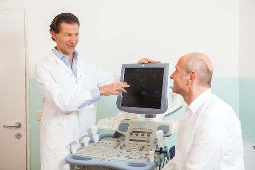 Nach entsprechender Diagnostik setzt Urologe
Priv.-Doz. Dr. Markus Margreiter die jeweils beste
Behandlungsmethode ein.