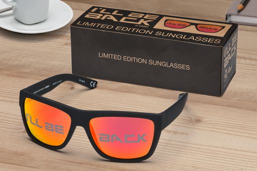 Vorschau Bild von "I'll be back"-Sonnenbrillen ab Montag exklusiv online und in
über 600 MÜLLER Drogeriemärkten in Österreich und Deutschland