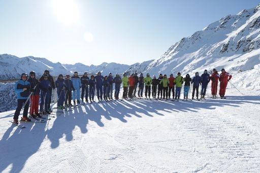 Vorschau Bild von Gruppenbild Skiexkursion