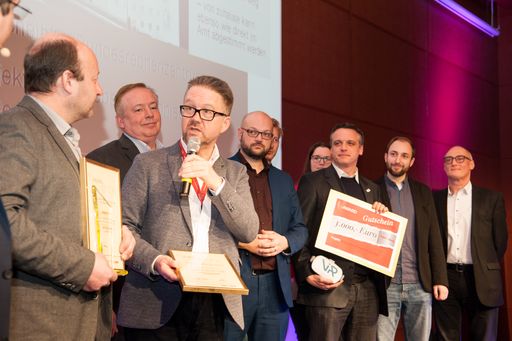 Vorschau Bild von Matthias Lichtenthaler (BRZ) im Gespräch bei der
Preisverleihung des eAward 2020