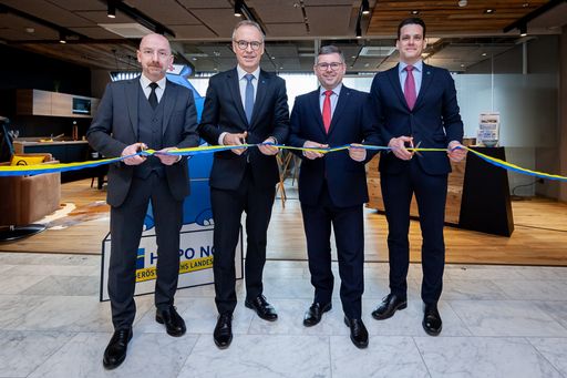 Die neue Filiale der HYPO NOE im
Universitätsklinikum St. Pölten wird offiziell eröffnet.