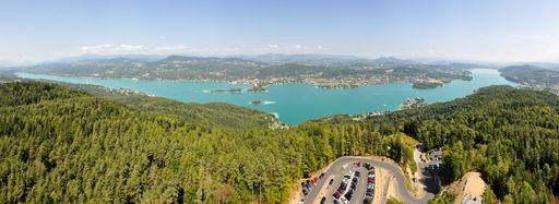 Vorschau Bild von Der Wörthersee hüllt sich bei der Fête Blanche am
7. August wieder in edles Weiß.