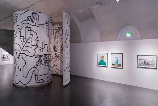 Vorschau Bild von Ausstellungsansicht Approximation by Bilderbuch