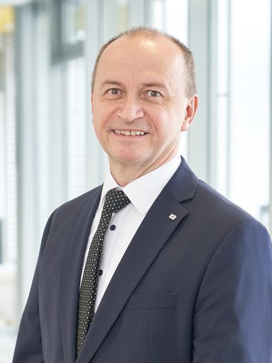 Mag. Mag.(FH) Konrad Kogler, Vorstand NÖ
Landesgesundheitsagentur