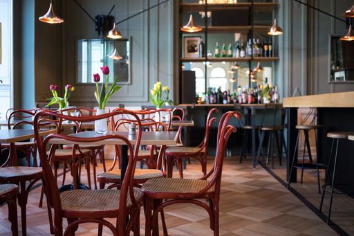 Neueröffnung Dogenhof: ein radikal schlichtes Restaurant an einem
historischen Ort, BILD zu OTS -