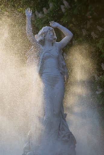Österreich, Niederösterreich, Thermenregion, Baden
bei Wien, Kurpark, Undine Brunnen