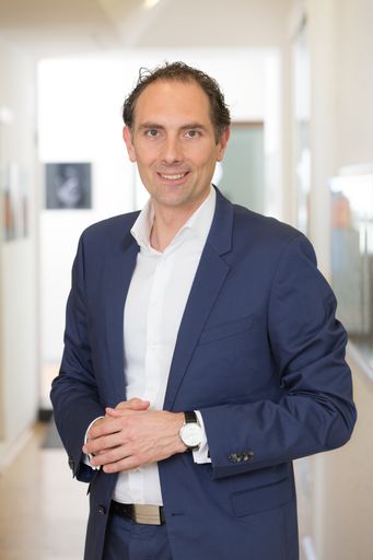  Christian Krpoun, CEO currycom