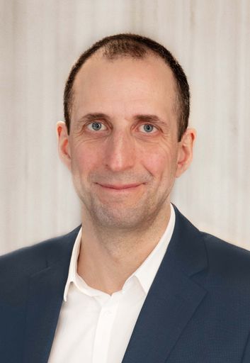 Vorschau Bild von Prim. Dr. Sven Thomas Falle-Mair, medizinischer Direktor
OptimaMed