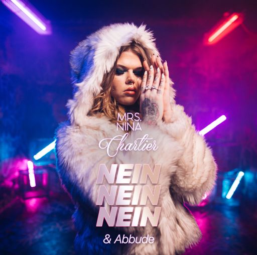 Back in the Game: Mrs. Nina Chartier meldet sich zurück und
erteilt mit "Nein Nein Nein" allen Zweiflern gleich dreifach eine
Abfuhr. Die ehemalige "Berlin - Tag & Nacht"-Darstellerin verbindet
das Single-Release mit einem Comeback in der beliebten
Hauptstadt-Soap und wird musikalisch von Rapper Abbude supported.
"Nein Nein Nein" von Mrs. Nina Chartier und Abbude, ab Freitag, 27.
März 2020, digital auf allen Kanälen erhältlich. Weiterer Text über
ots und www.presseportal.de/nr/6605 / Die Verwendung dieses Bildes
ist für redaktionelle Zwecke honorarfrei. Veröffentlichung bitte
unter Quellenangabe: "obs/RTLZWEI/EL CARTEL MUSIC"