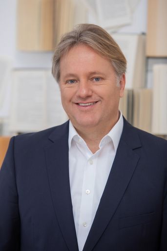 Vorschau Bild von Dr. Harald Kräuter, Geschäftsführer der GIS