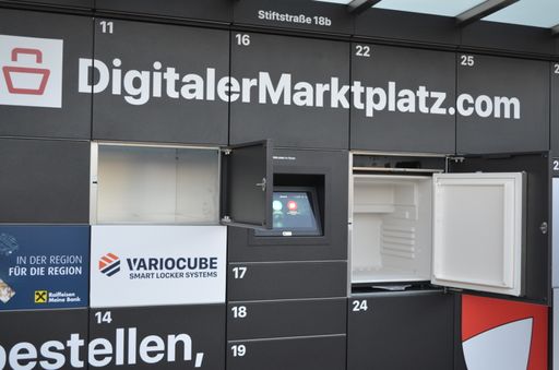 Vorschau Bild von Innovative Übergabestation mit gekühlten und
ungekühlten Schließfächern in St. Florian bei Linz