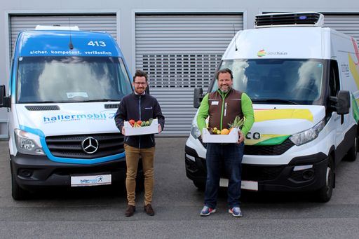 Kooperation zwischen Fahrtendienst hallermobil und
"Obsthaus"