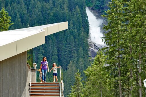 Vorschau Bild von Wasserfallzentrum Krimml mit Blick auf die Krimmler
Wasserfälle