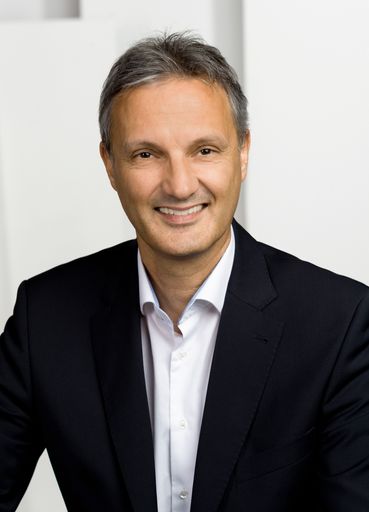 Vorschau Bild von Hartmut Graf, CEO TQSR Group Geschäftsführer